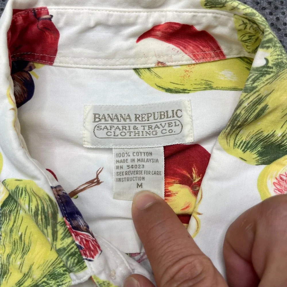 Vintage Banana Republic Fruit Print Shirt Mens MEDIUM Hawaiian Safari Travel Co